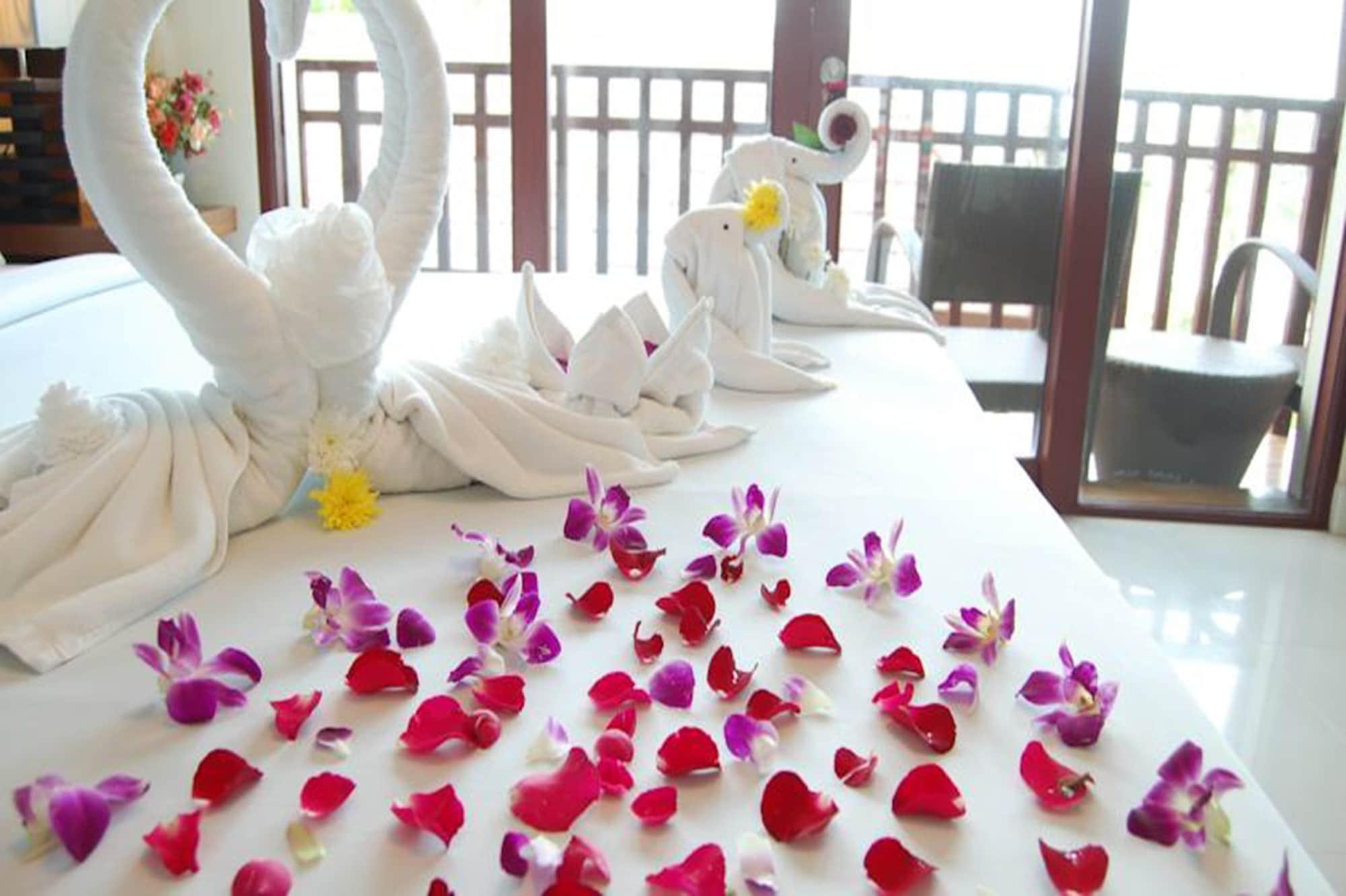 Mac Resort Hotel Koh Chang Exterior photo